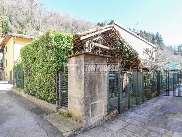 appartamento in vendita ad Albese con Cassano