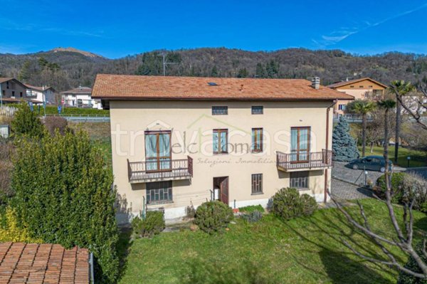 casa indipendente in vendita ad Albese con Cassano