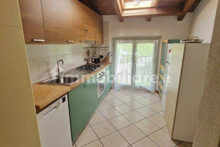 appartamento in vendita ad Albese con Cassano