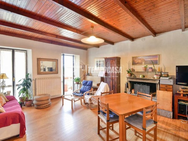 appartamento in vendita ad Albese con Cassano