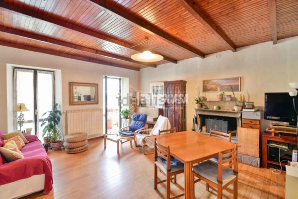 appartamento in vendita ad Albese con Cassano