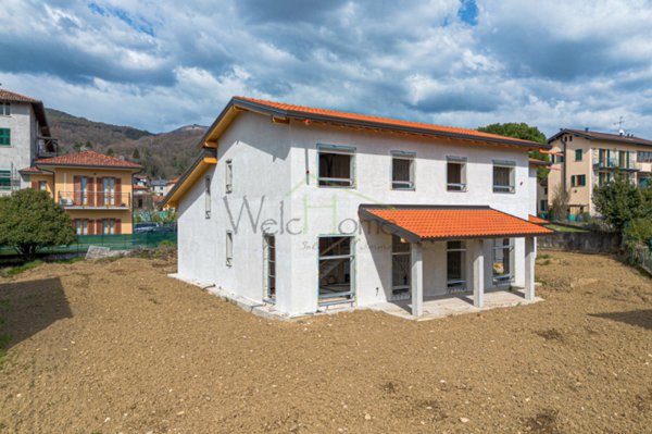 casa indipendente in vendita ad Albese con Cassano