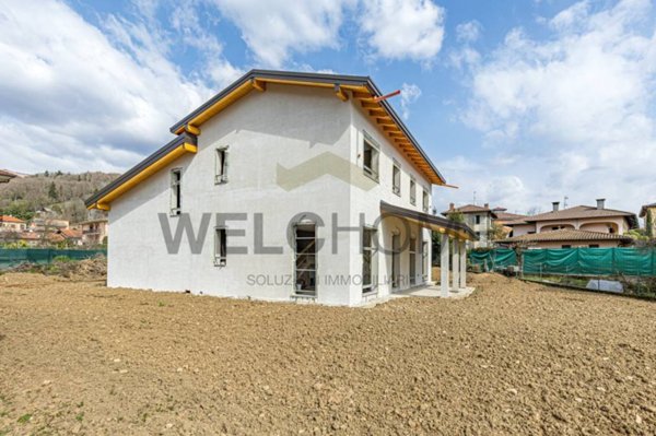 casa indipendente in vendita ad Albese con Cassano