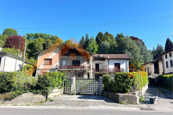 casa indipendente in vendita ad Albese con Cassano