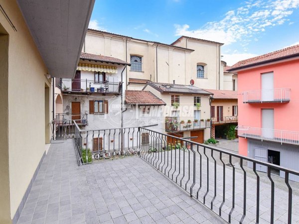 appartamento in vendita ad Albese con Cassano