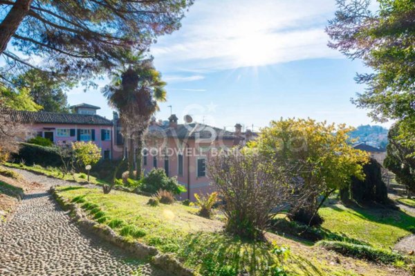 casa indipendente in vendita ad Albese con Cassano