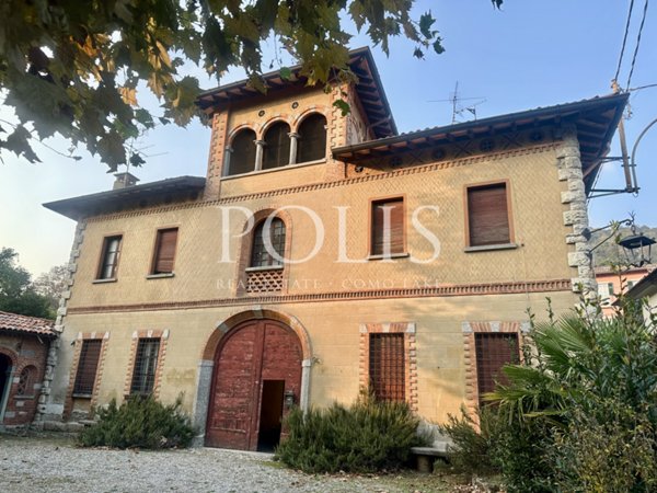 casa indipendente in vendita ad Albese con Cassano in zona Cassano