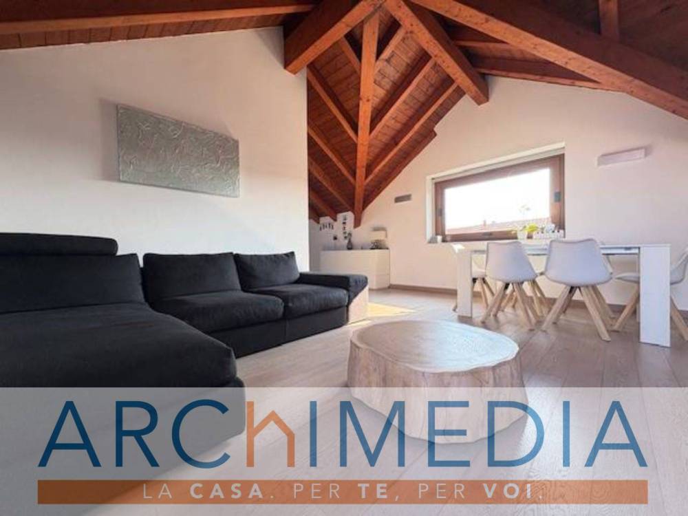 appartamento in vendita ad Albiolo