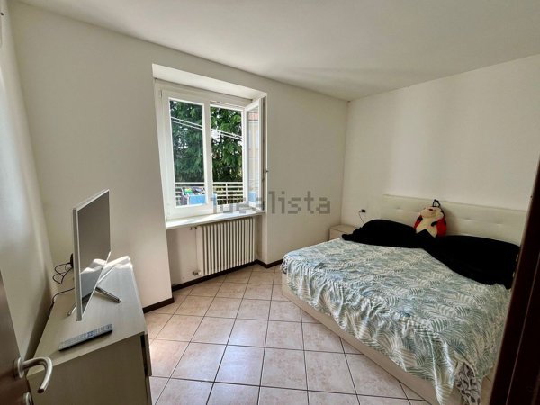 appartamento in vendita ad Albiolo