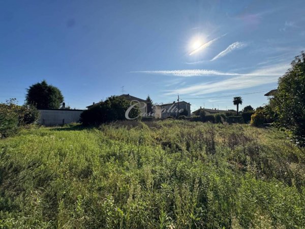 casale in vendita ad Albiolo