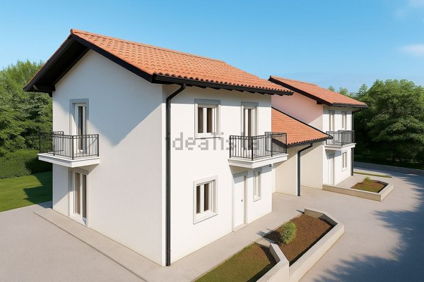 casa indipendente in vendita ad Albiolo