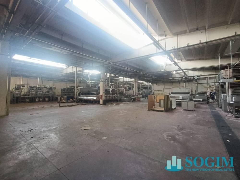 ufficio in vendita ad Albiolo