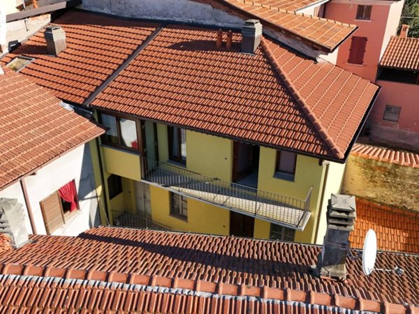 appartamento in vendita ad Albiolo