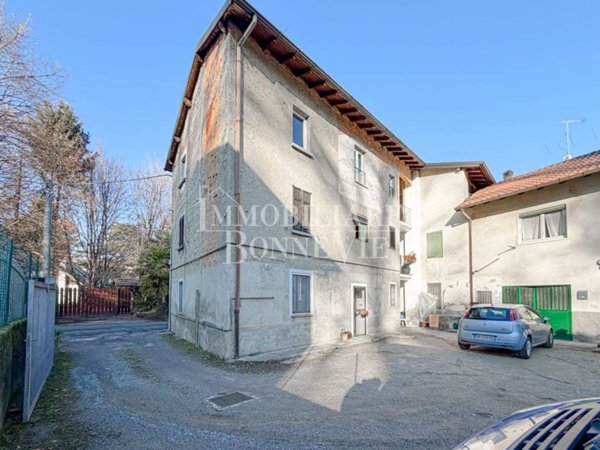 appartamento in vendita ad Albiolo