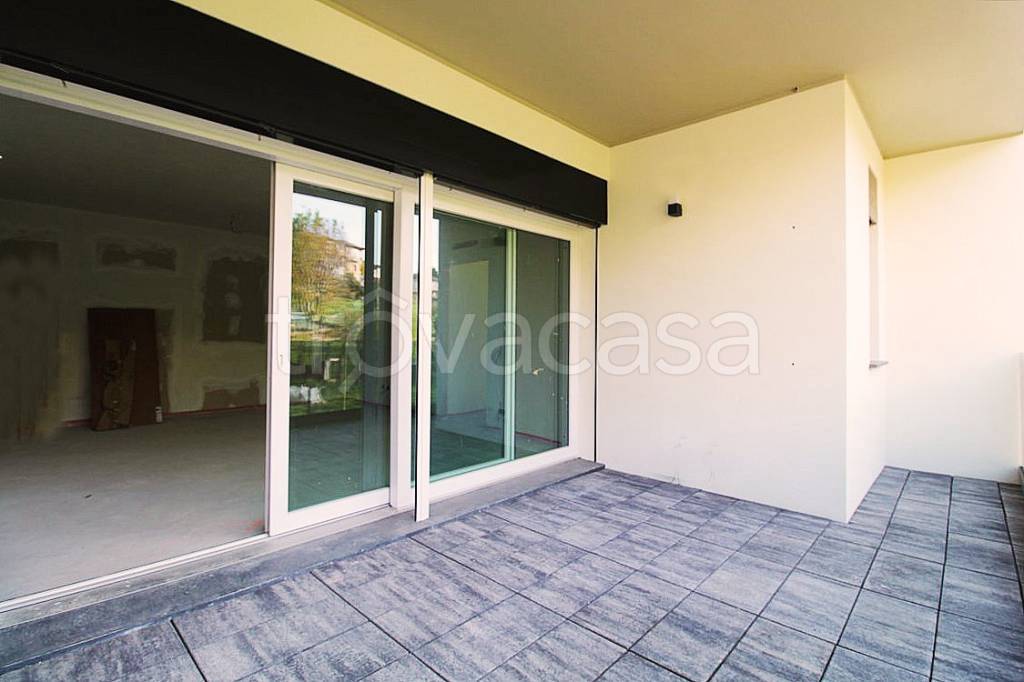 appartamento in vendita ad Alserio