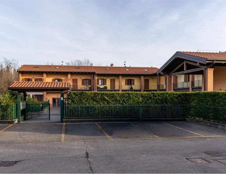 appartamento in vendita ad Alserio