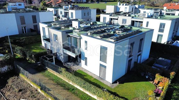 appartamento in vendita ad Alserio