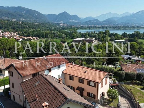 casa indipendente in vendita ad Alserio