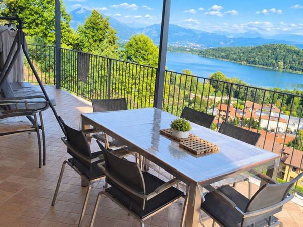casa indipendente in vendita ad Alserio