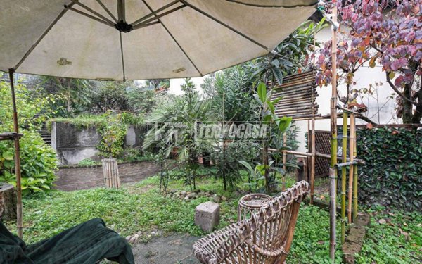 casa indipendente in vendita ad Alzate Brianza