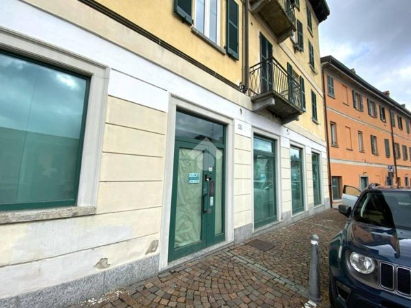 quadrivano in vendita ad Alzate Brianza