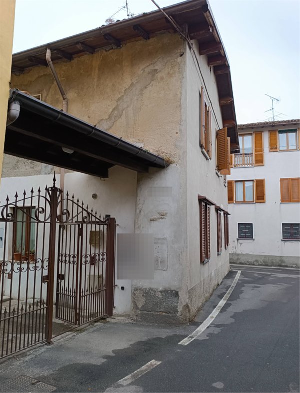 appartamento in vendita ad Alzate Brianza