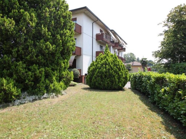 appartamento in vendita ad Alzate Brianza