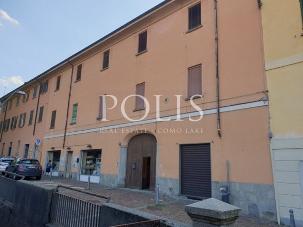 casa indipendente in vendita ad Alzate Brianza