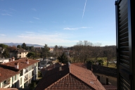 appartamento in vendita ad Alzate Brianza