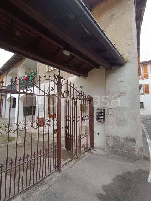 appartamento in vendita ad Alzate Brianza