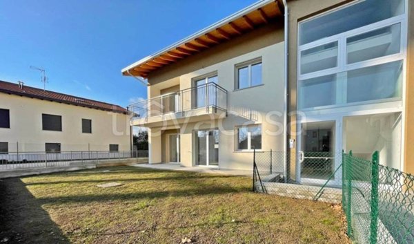 appartamento in vendita ad Alzate Brianza