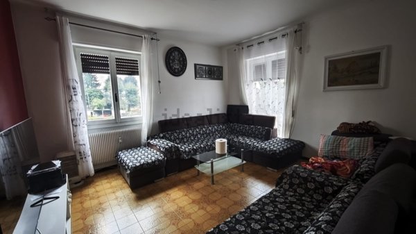 appartamento in vendita ad Alzate Brianza