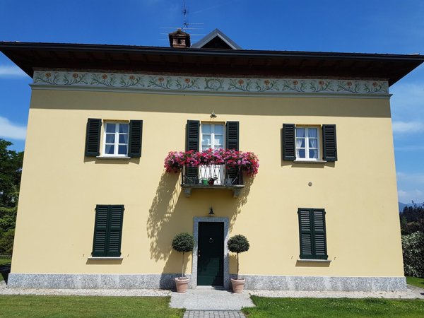 appartamento in vendita ad Alzate Brianza