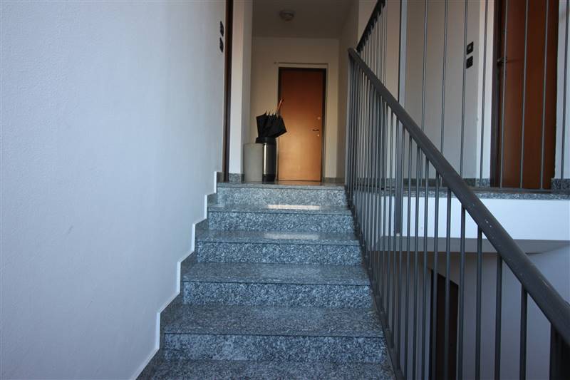 appartamento in vendita ad Alzate Brianza