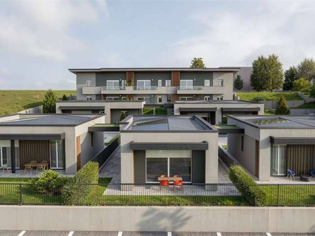 casa indipendente in vendita ad Alzate Brianza