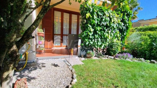 appartamento in vendita ad Alzate Brianza