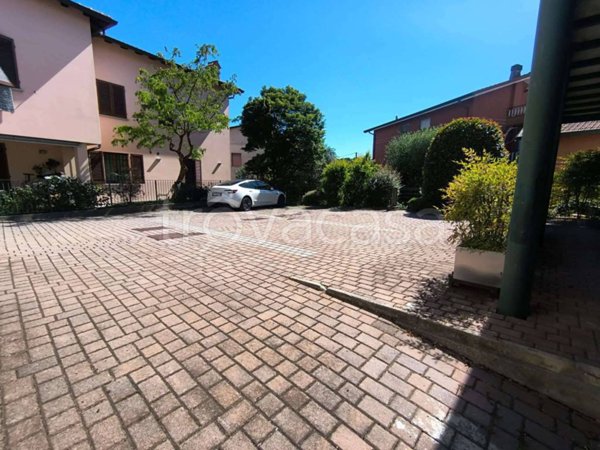 appartamento in vendita ad Alzate Brianza
