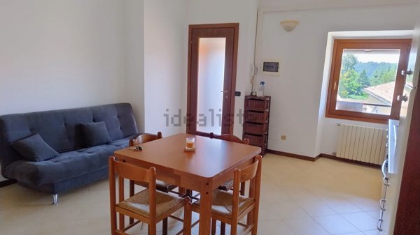 appartamento in vendita ad Alzate Brianza