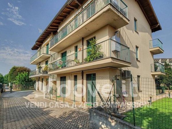appartamento in vendita ad Alzate Brianza