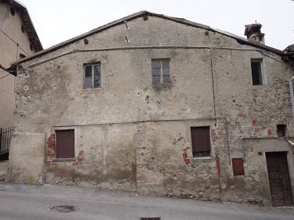 appartamento in vendita ad Anzano del Parco