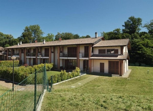 appartamento in vendita ad Anzano del Parco