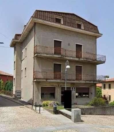 negozio in vendita ad Anzano del Parco