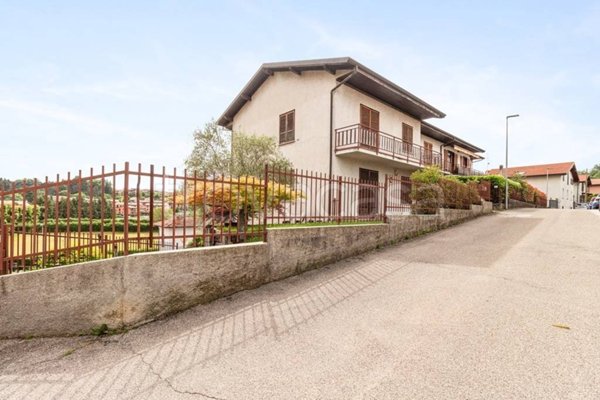 appartamento in vendita ad Anzano del Parco