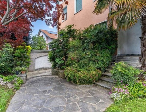 casa indipendente in vendita ad Anzano del Parco