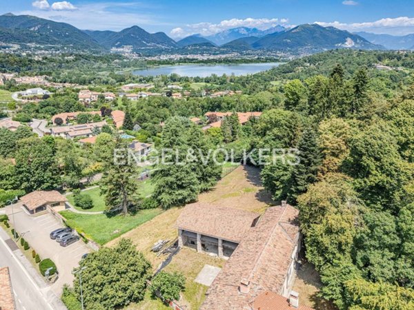casa indipendente in vendita ad Anzano del Parco