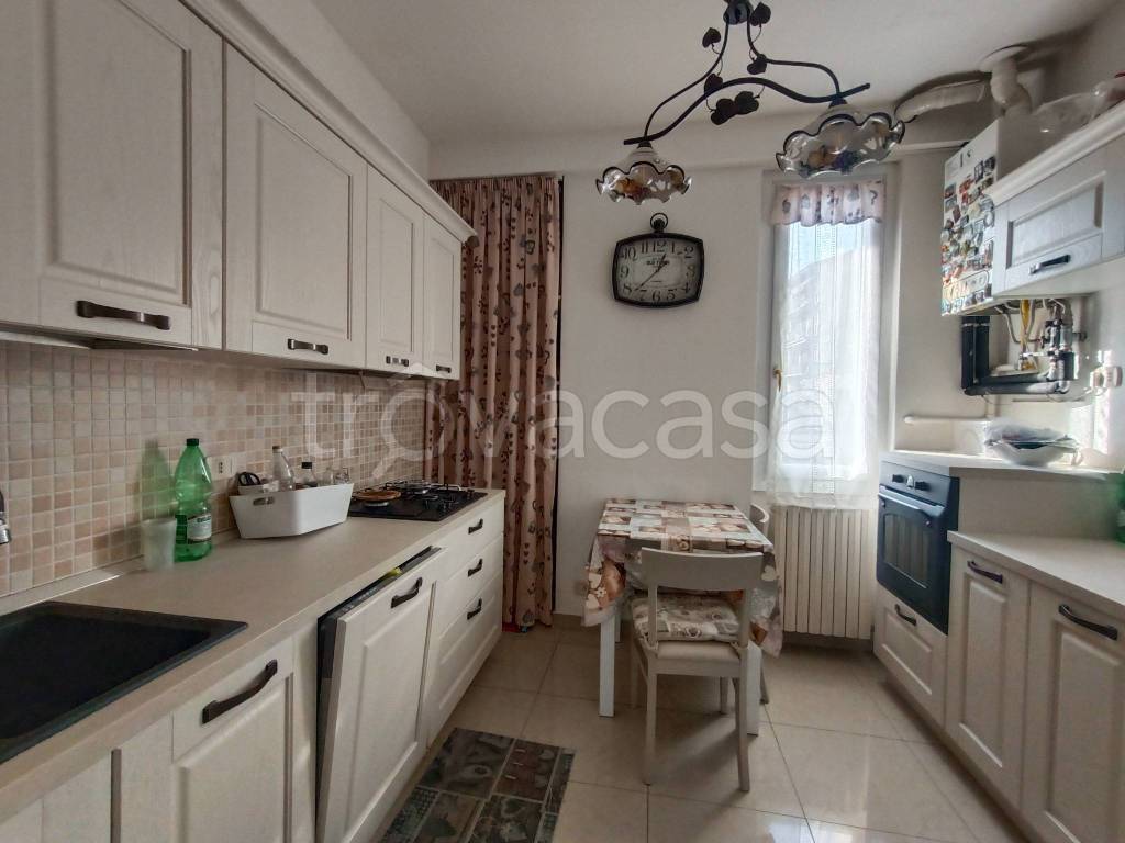 appartamento in vendita ad Anzano del Parco