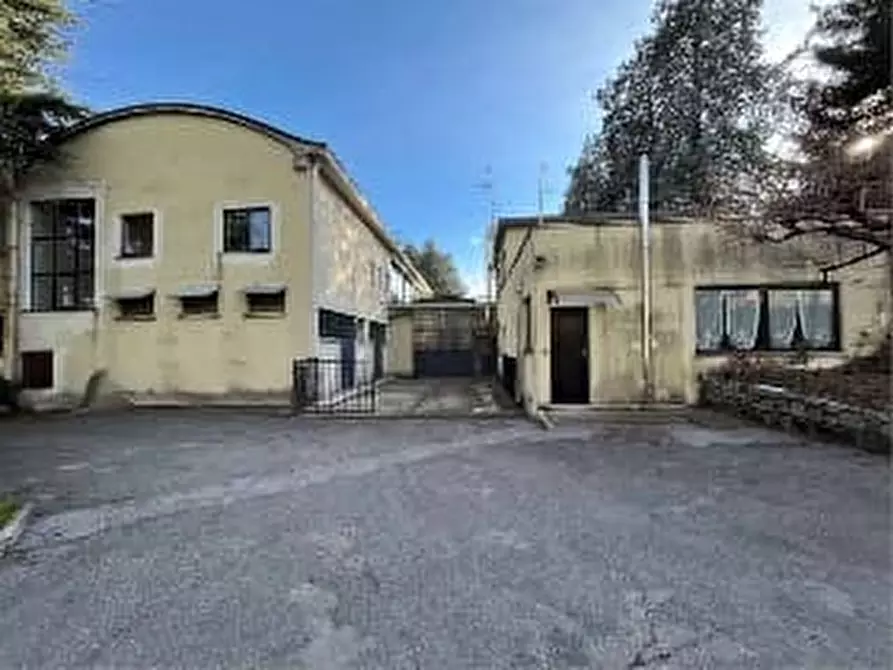 capannone in vendita ad Anzano del Parco