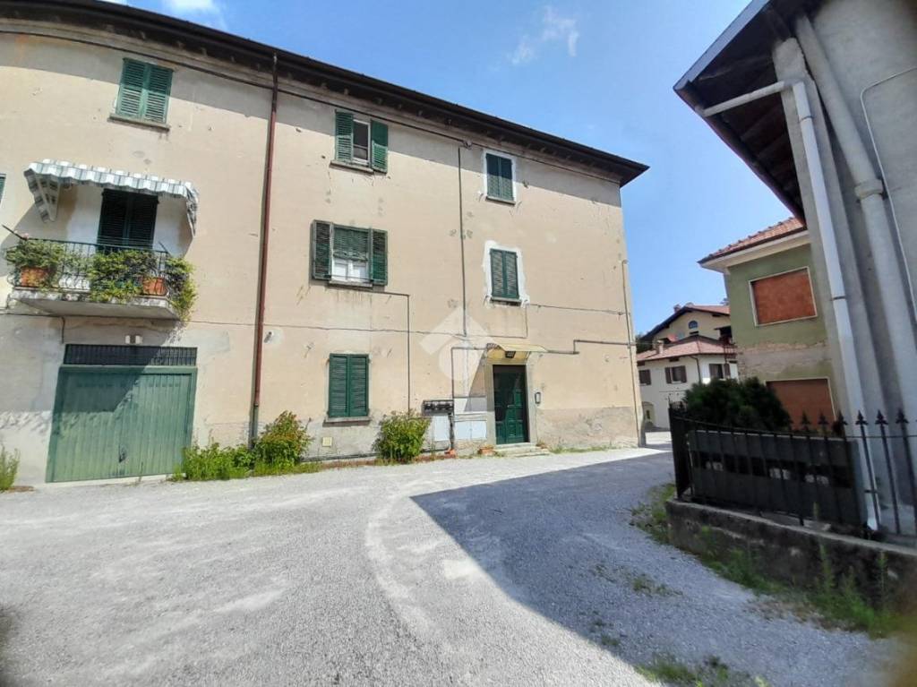 appartamento in vendita ad Anzano del Parco