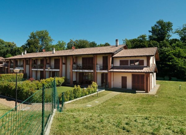 casa indipendente in vendita ad Anzano del Parco