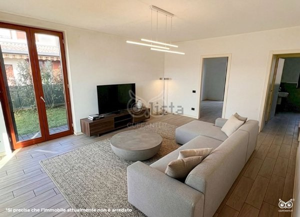 casa indipendente in vendita ad Anzano del Parco